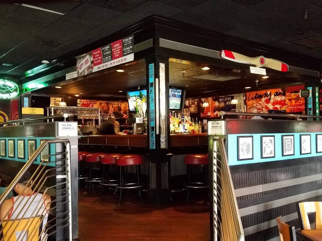 TGI Fridays | restaurant | 301 Rocky Run Pkwy, Wilmington, DE 19803, USA | 3024797170 OR +1 302-479-7170