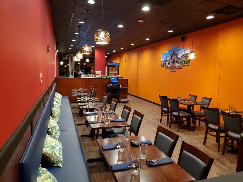 Thai Chili House | restaurant | 450 Amwell Rd suite 5-6, Hillsborough Township, NJ 08844, USA | 9088295585 OR +1 908-829-5585