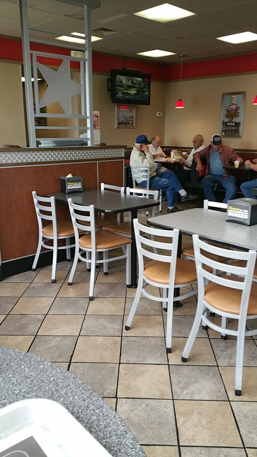 Hardees | restaurant | 698 N Dupont Blvd, Milford, DE 19963, USA | 3024226083 OR +1 302-422-6083