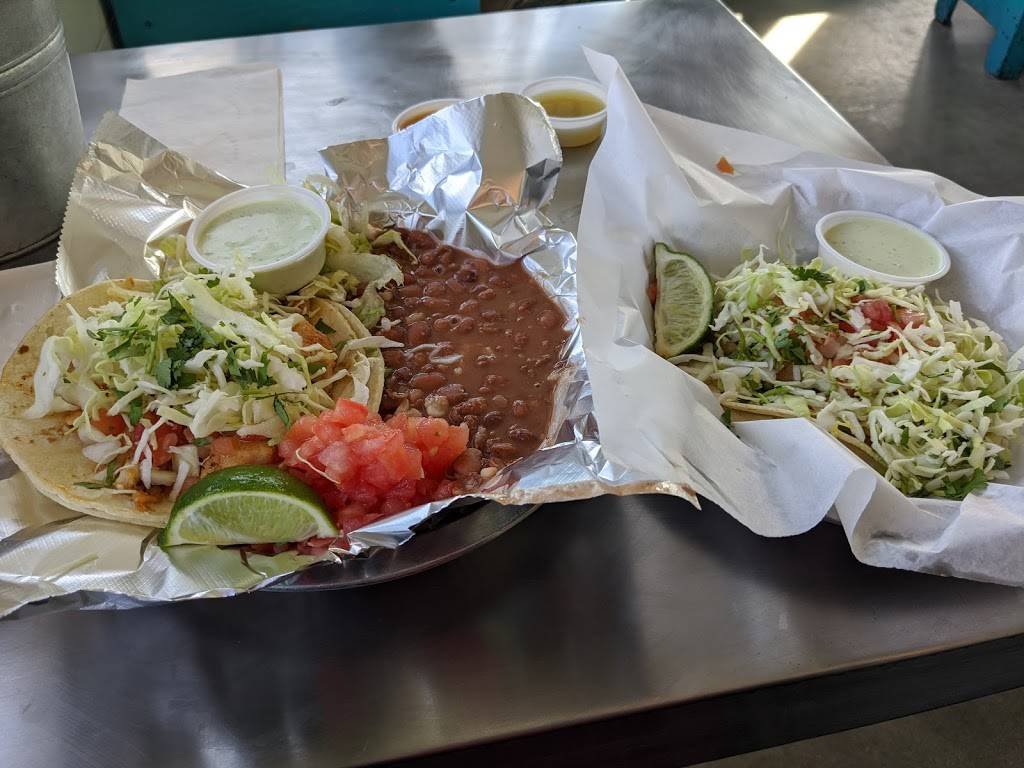 Lone Star Taqueria | restaurant | 2265 Fort Union Blvd, Cottonwood Heights, UT 84121, USA | 8019442300 OR +1 801-944-2300