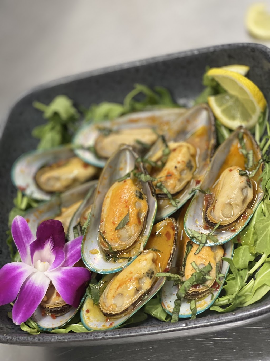 La Baracca | restaurant | 304 S Pershing St, Truth or Consequences, NM 87901, USA | 5753007018 OR +1 575-300-7018