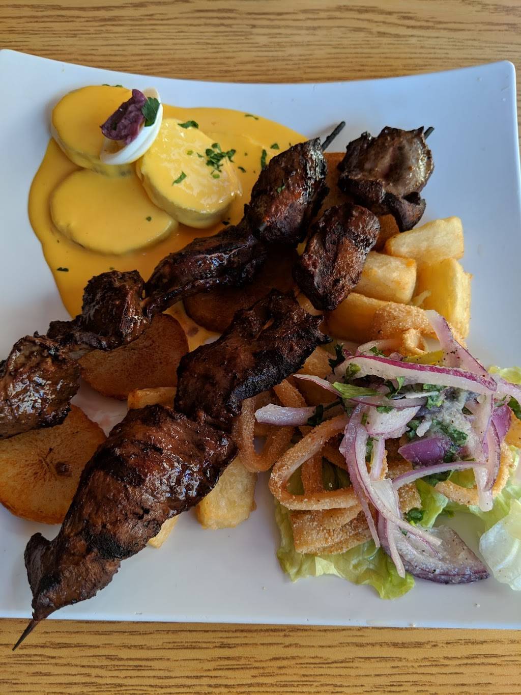 Golden Llama Peruvian Rotisserie and Grill #1 | restaurant | 2435 E North St #1110, Greenville, SC 29615, USA | 8643739958 OR +1 864-373-9958