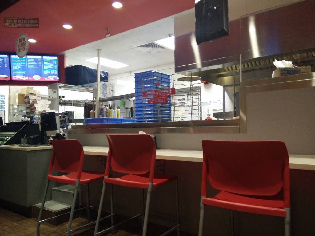 Dominos Pizza | meal delivery | 6827 N Loop 1604 E W, San Antonio, TX 78249, USA | 2106466400 OR +1 210-646-6400