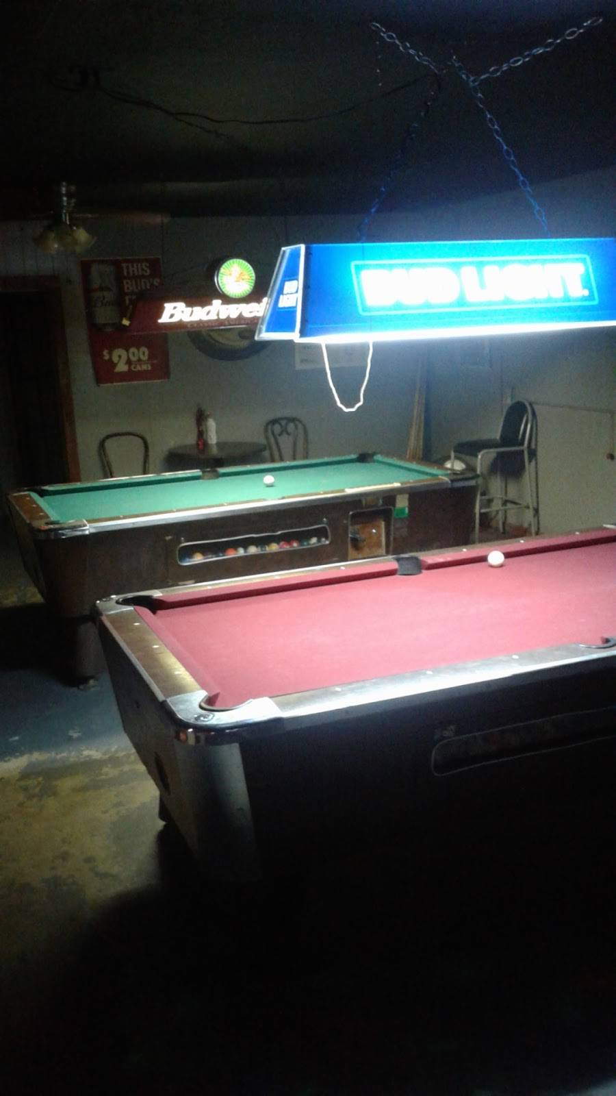 Miss Kittys Bar And Grill | restaurant | 3428 NE 23rd St, Oklahoma City, OK 73121, USA | 4054243278 OR +1 405-424-3278