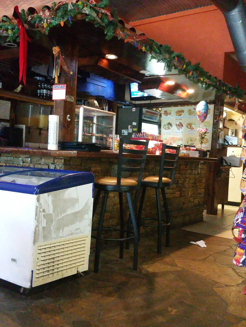 El Guanaco | restaurant | 3616 Atlanta Hwy, Flowery Branch, GA 30542, USA | 7705361390 OR +1 770-536-1390