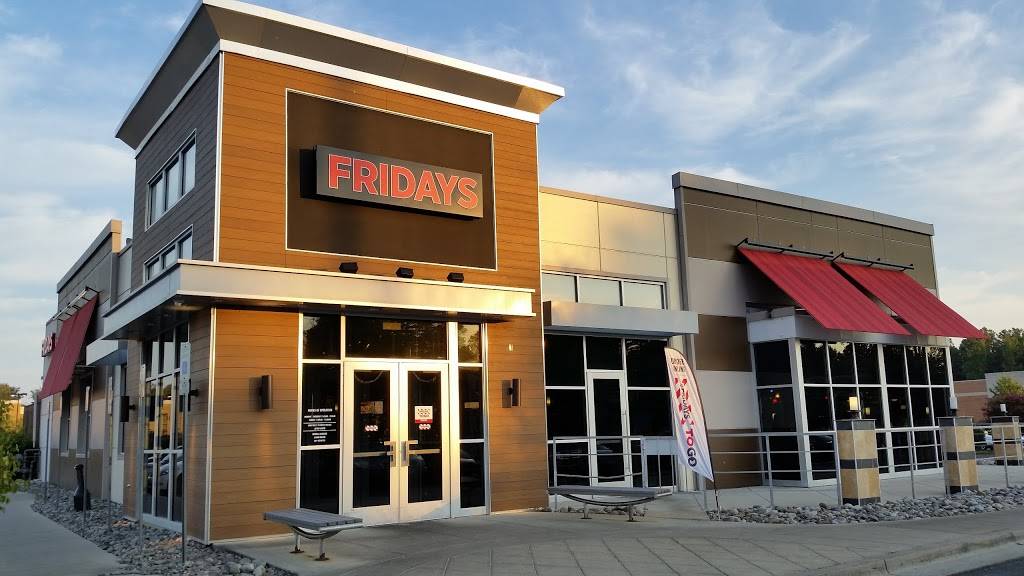 TGI Fridays | restaurant | 2990 Waldorf Market Pl, Waldorf, MD 20603, USA | 3019328750 OR +1 301-932-8750