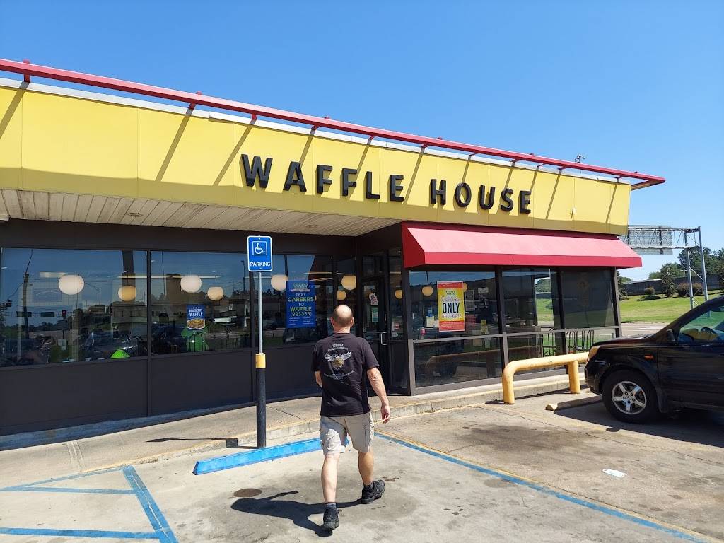 Waffle House | meal takeaway | 4615, I-55, Jackson, MS 39206, USA | 6013666008 OR +1 601-366-6008