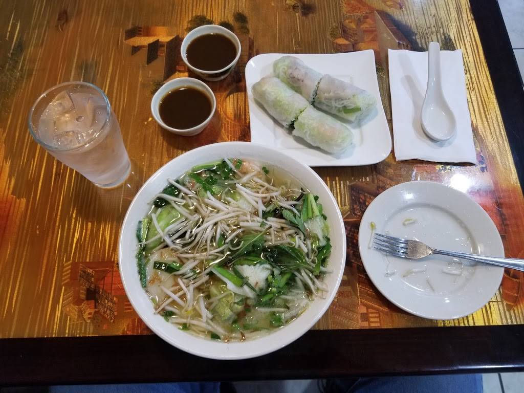 Pho Golden | restaurant | 1268 MD-3, Crofton, MD 21114, USA | 4432924323 OR +1 443-292-4323