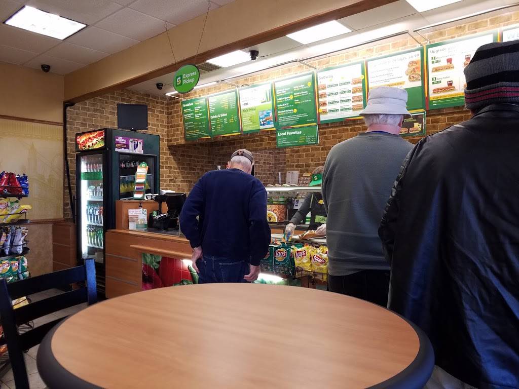 Subway | restaurant | 1788 Calohan Rd, Rustburg, VA 24588, USA | 4346162266 OR +1 434-616-2266