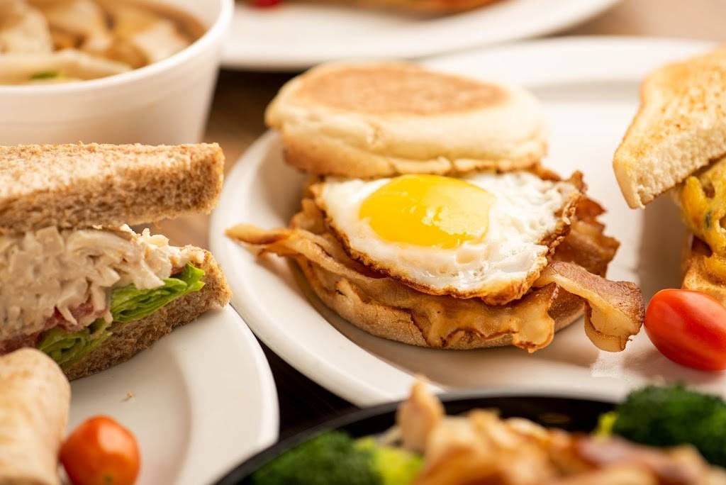 Sweet Rosies Cafe | restaurant | 6711 Mississauga Rd, Mississauga, ON L5N 2W3, Canada | 9058261171 OR +1 905-826-1171