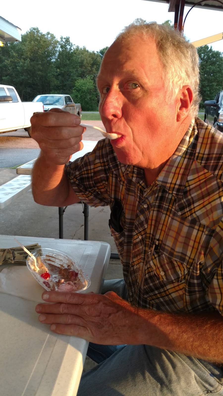 Lake Dexter Drive In | restaurant | 3608 State Rd 80, Pittsville, WI 54466, USA | 7156973483 OR +1 715-697-3483