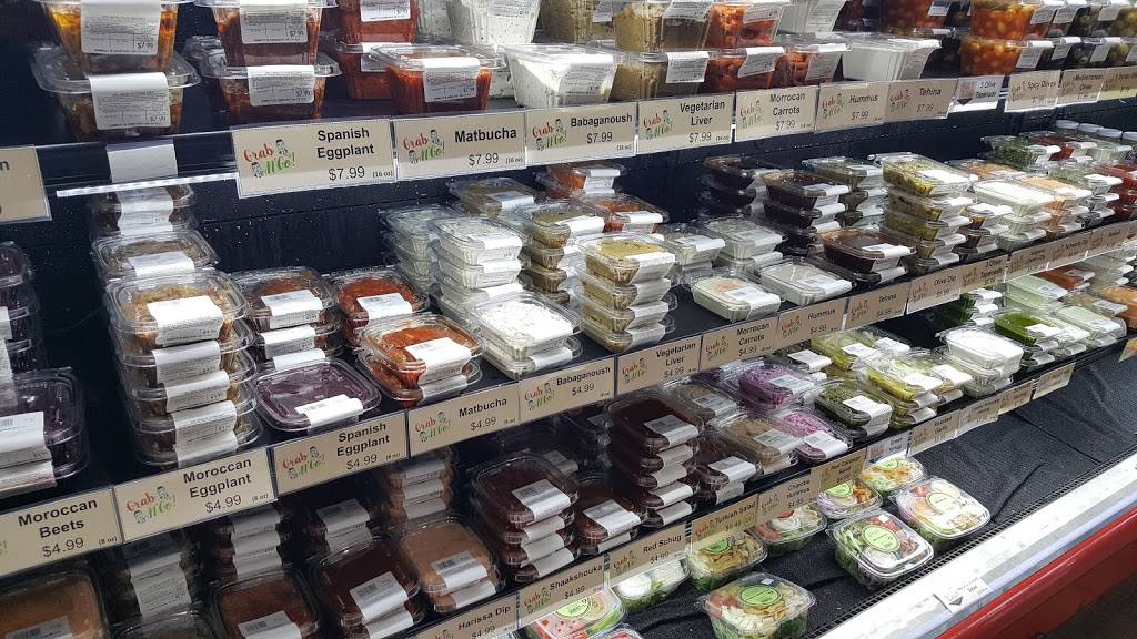 Schwartzs Marketplace Dine-In Takeout and Catering. Glatt Koshe | bakery | 8856 Pico Blvd, Los Angeles, CA 90035, USA | 3107777577 OR +1 310-777-7577