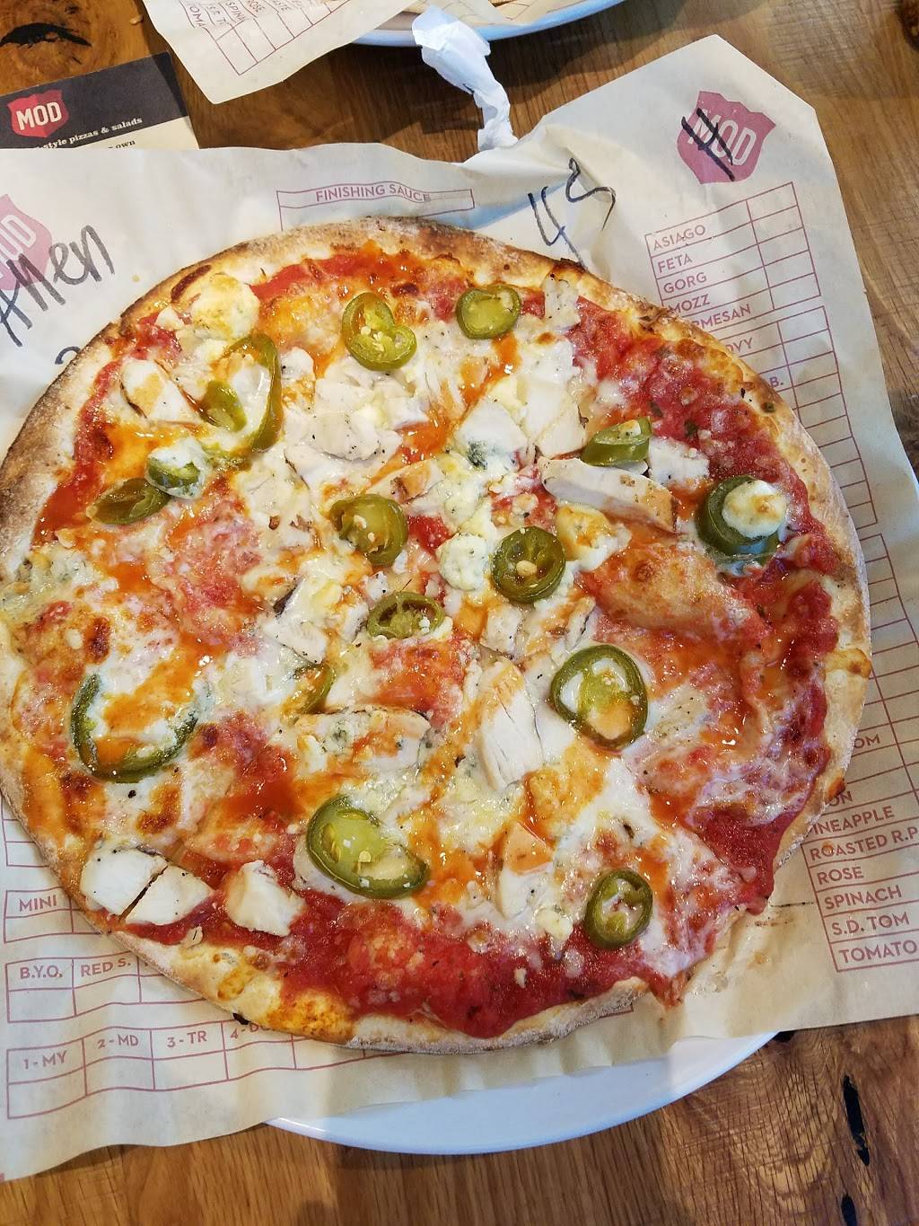 MOD Pizza | restaurant | 5130 Cherry Ave, San Jose, CA 95118, USA | 6694005744 OR +1 669-400-5744