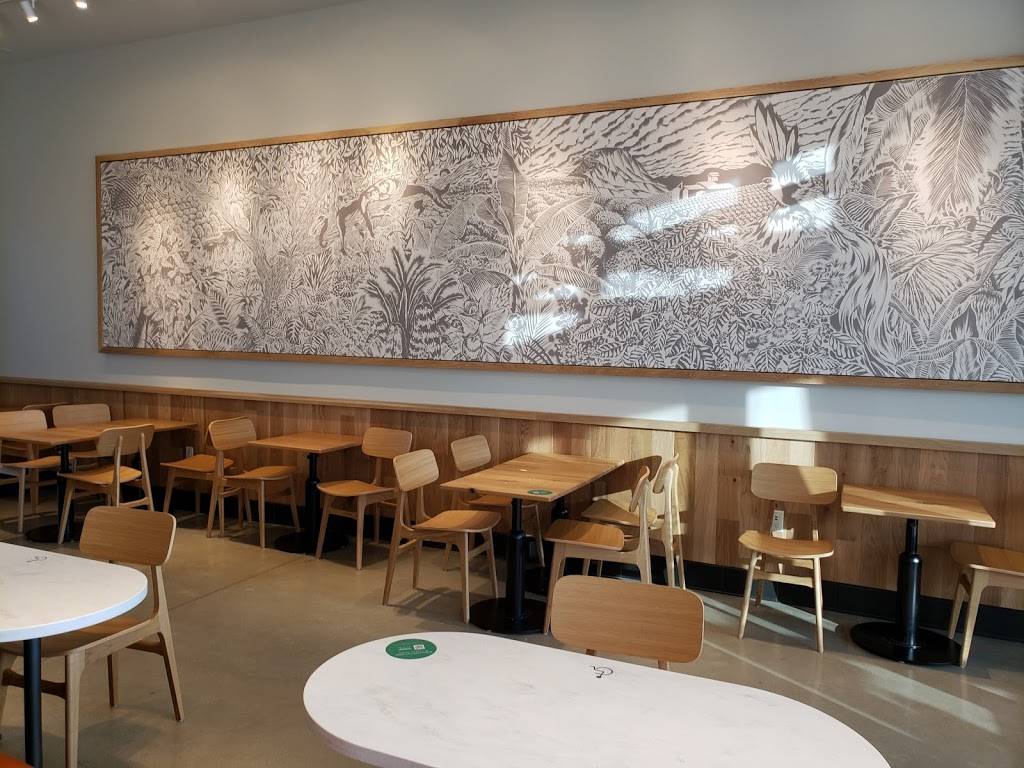 Starbucks | cafe | 1650 E Main St Lot 8, Waukesha, WI 53186, USA | 2623644339 OR +1 262-364-4339