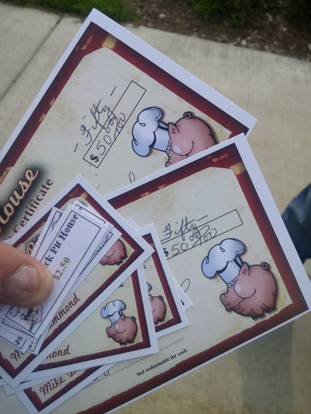 Brick Pit House | restaurant | 107 N Main St, Rosholt, WI 54473, USA | 7156774740 OR +1 715-677-4740