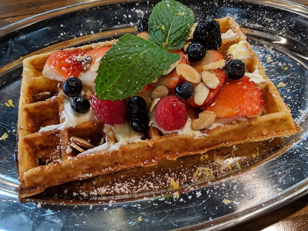 Belgium Waffle Haus | restaurant | 11211 Ventura Blvd #102, Studio City, CA 91604, USA | 8188537233 OR +1 818-853-7233