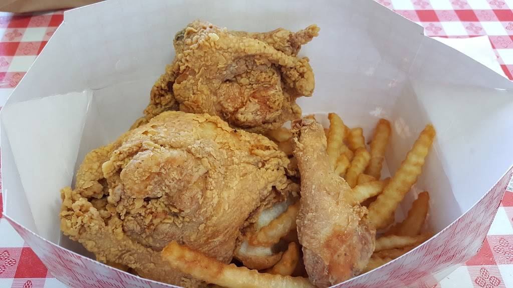 Evanston Chicken Shack | restaurant | 2776, 1925 Ridge Ave, Evanston, IL 60201, USA | 8473289360 OR +1 847-328-9360
