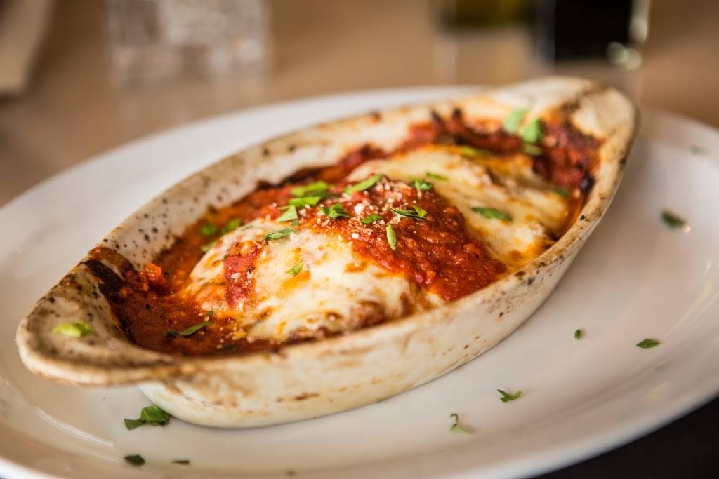 Ginos Trattoria Per Tutti | restaurant | 15215 Collier Blvd, Naples, FL 34119, USA | 2393549955 OR +1 239-354-9955