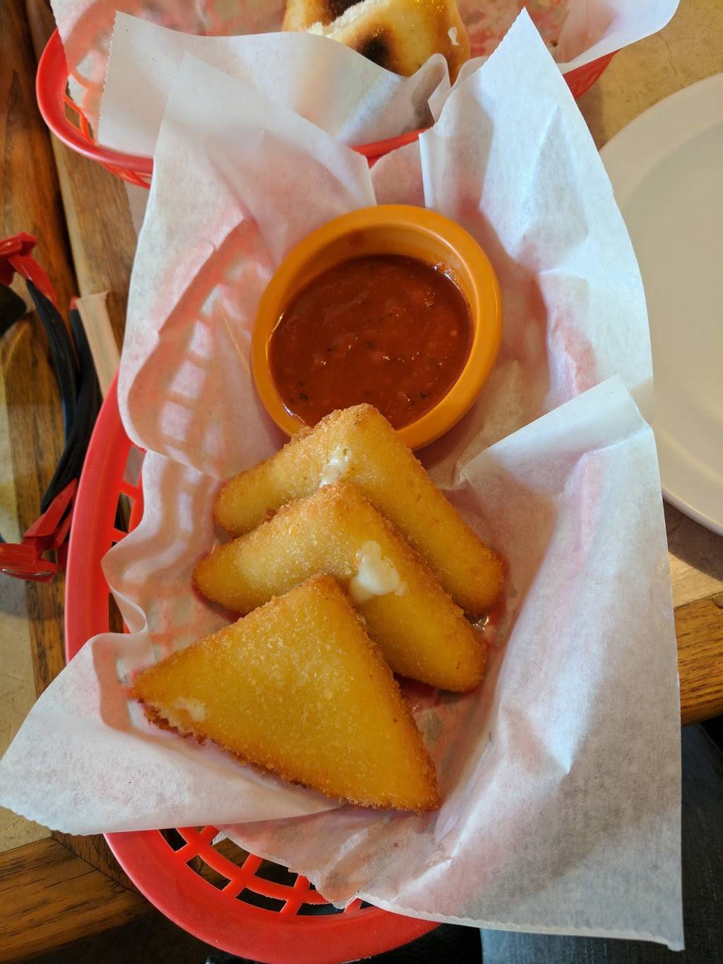 Basanis Pizzeria Trattoria | meal delivery | 3221 NE 2nd Ave, Miami, FL 33137, USA | 3055733077 OR +1 305-573-3077