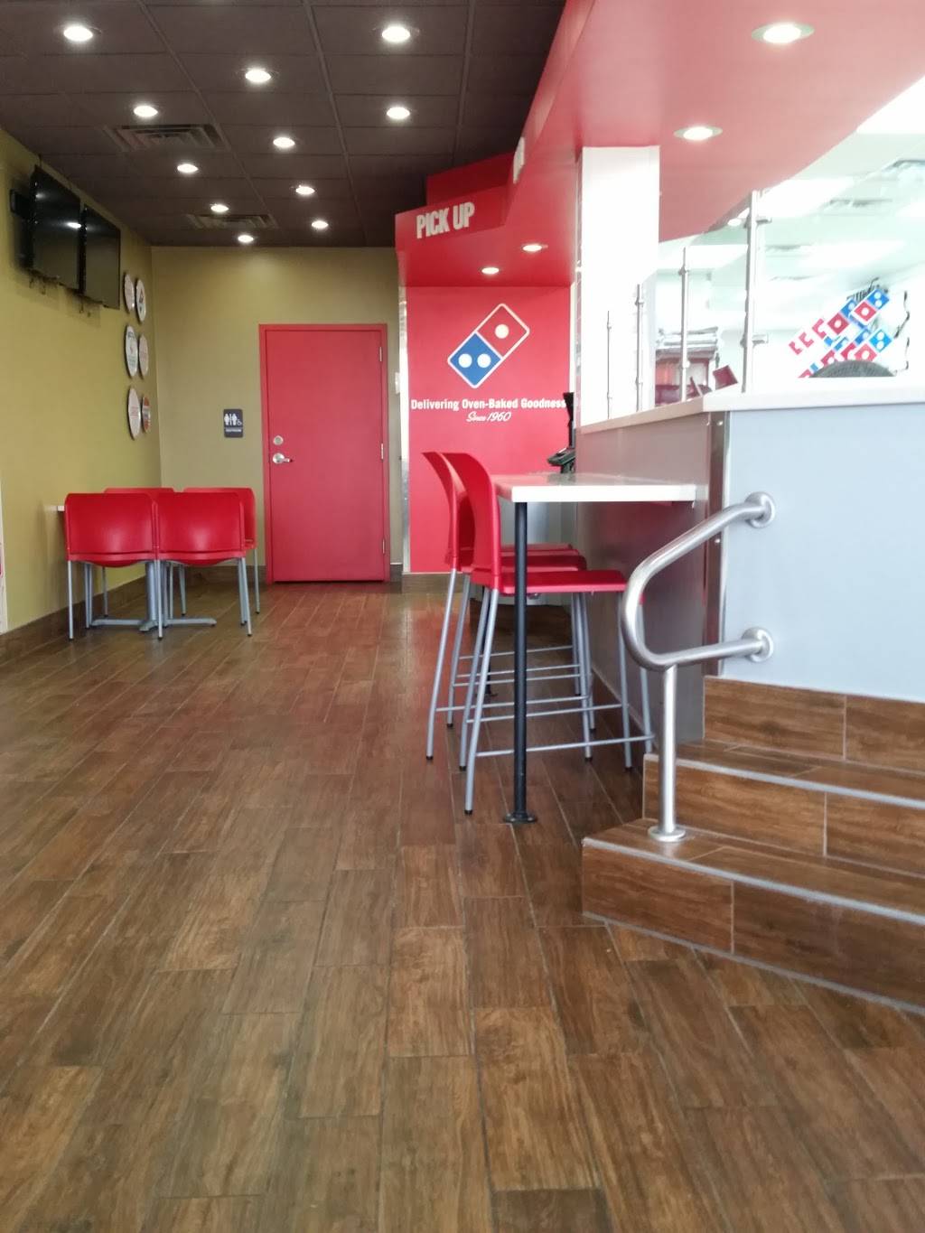 Dominos Pizza | meal delivery | 250 Middle Creek Rd, Sevierville, TN 37862, USA | 8654297777 OR +1 865-429-7777