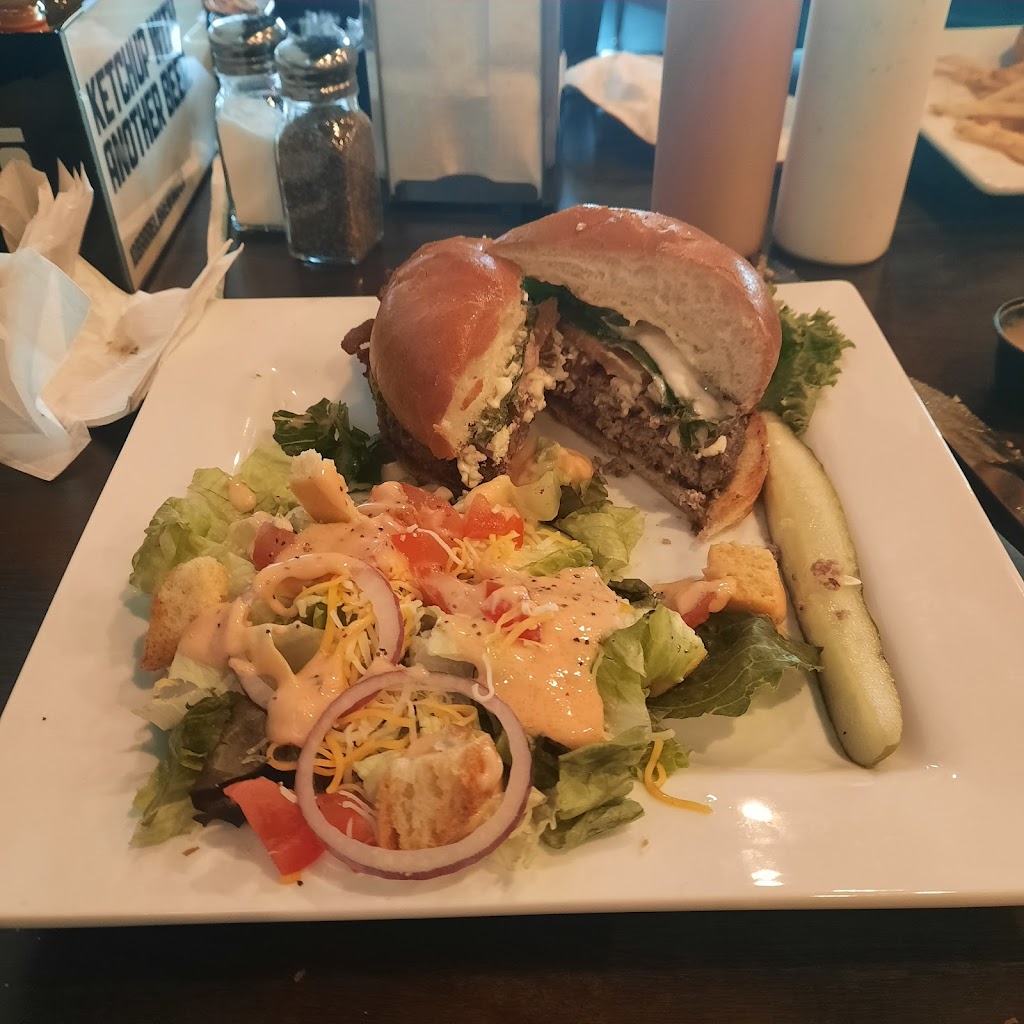 Gryffs Pub- Eugene | restaurant | 2101 Bailey Hill Rd L, Eugene, OR 97405, USA | 5412303557 OR +1 541-230-3557