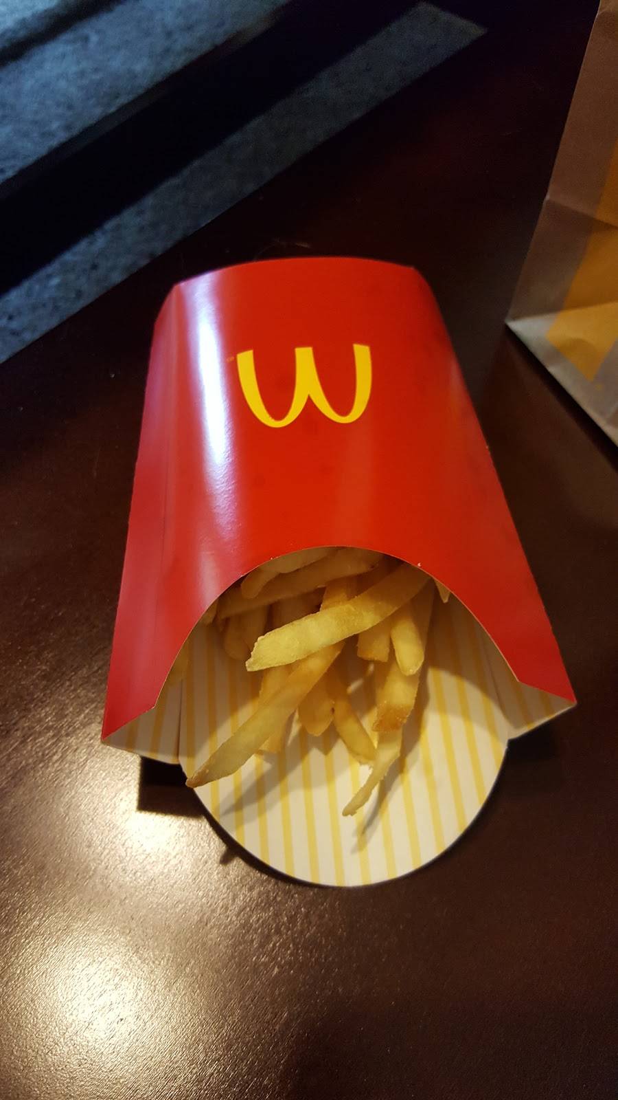 McDonalds | restaurant | 206 N Pioneer Park Rd, Westfield, WI 53964, USA | 6082963950 OR +1 608-296-3950