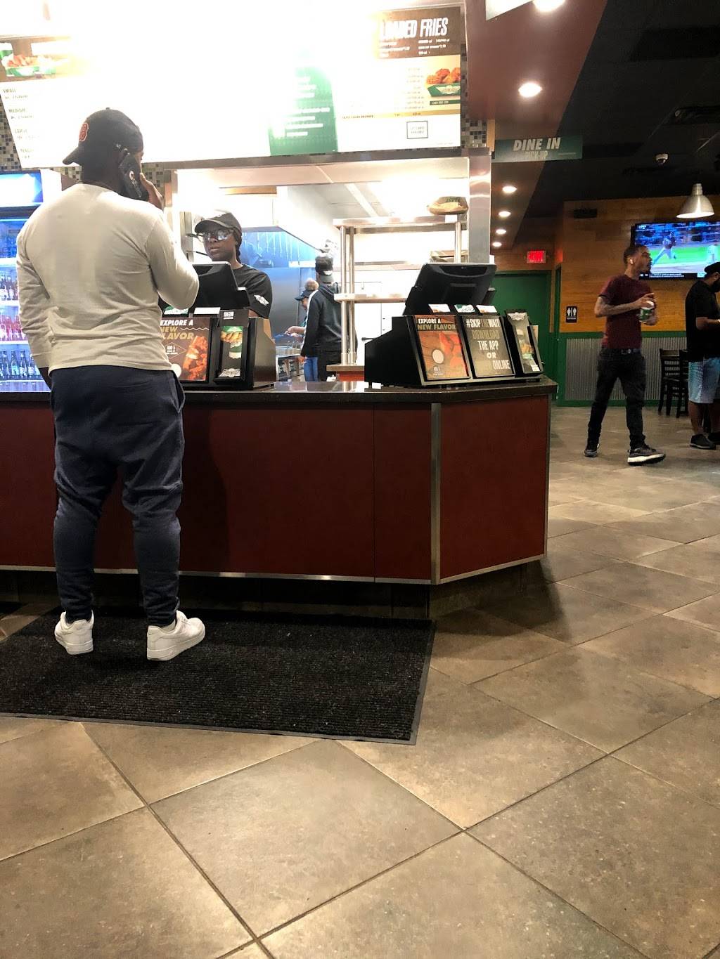 Wingstop | restaurant | 240 S 69th St, Upper Darby, PA 19082, USA | 2159029464 OR +1 215-902-9464