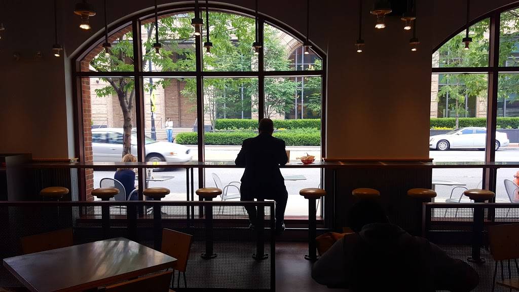 Chipotle Mexican Grill | restaurant | 401 N Front St, Columbus, OH 43215, USA | 6142285488 OR +1 614-228-5488