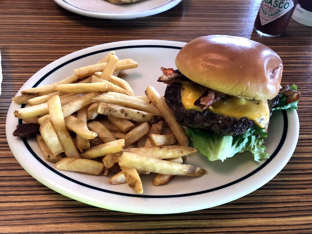 IHOP | restaurant | 26135 Bouquet Canyon Rd, Saugus, CA 91350, USA | 6612532696 OR +1 661-253-2696