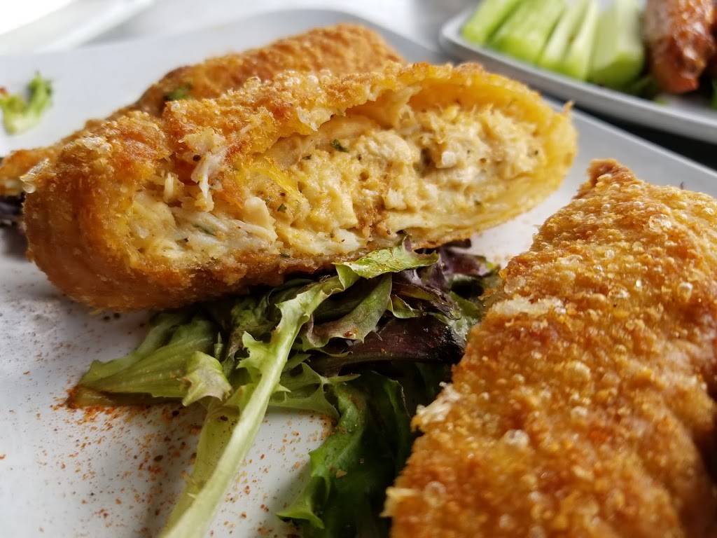 Ropewalk Restaurant | restaurant | 8203 Coastal Hwy, Ocean City, MD 21842, USA | 4105241009 OR +1 410-524-1009