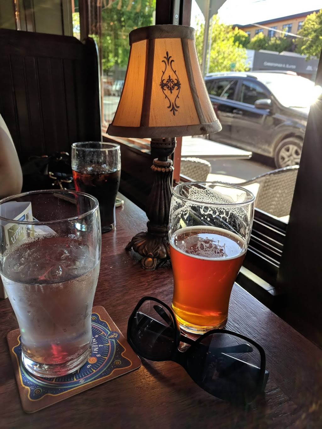 McMenamins Tavern & Pool | restaurant | 1716 NW 23rd Ave, Portland, OR 97210, USA | 5032270929 OR +1 503-227-0929