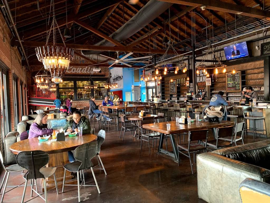 White Duck Taco Shop | restaurant | 126 Buffalo St, Johnson City, TN 37604, USA | 4233289193 OR +1 423-328-9193