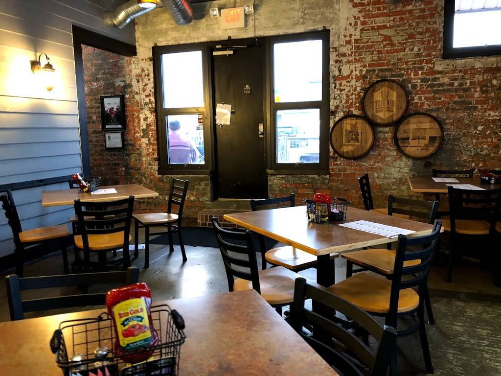 Triton Brewing Company and Bistro | restaurant | 5764 Wheeler Rd, Indianapolis, IN 46216, USA | 3177352706 OR +1 317-735-2706