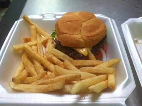 Papa Joes | restaurant | 13280 FL-19, Fort McCoy, FL 32134, USA | 3526853663 OR +1 352-685-3663