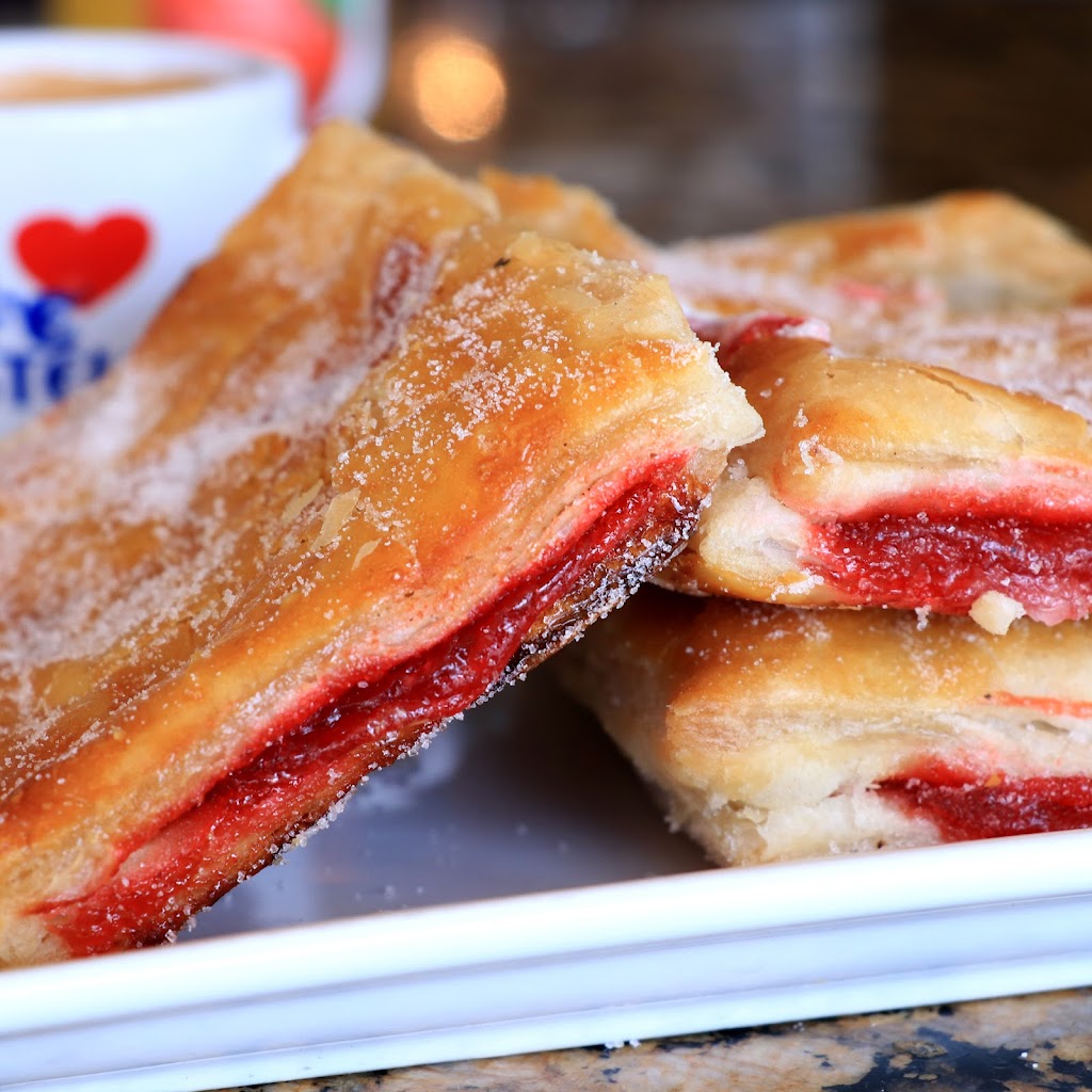 El Tropico Restaurant | cafe | 8391 NW 12th St, Miami, FL 33126, USA | 3054776222 OR +1 305-477-6222