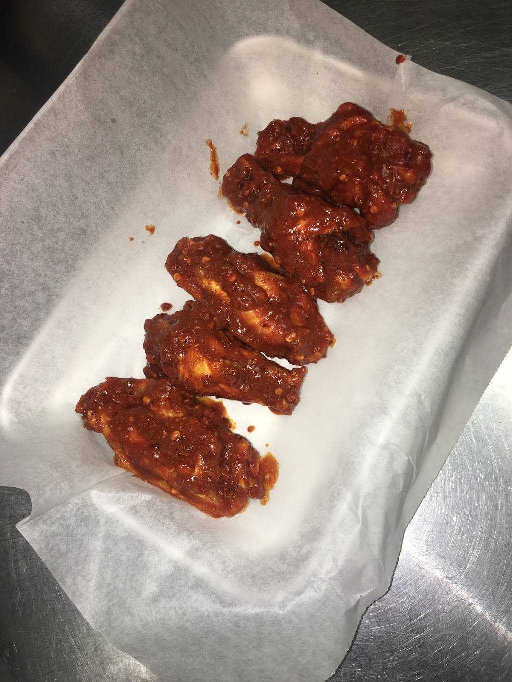 Legends Sports Grill | restaurant | 155 Legends Dr D, Lebanon, TN 37087, USA | 6154444240 OR +1 615-444-4240