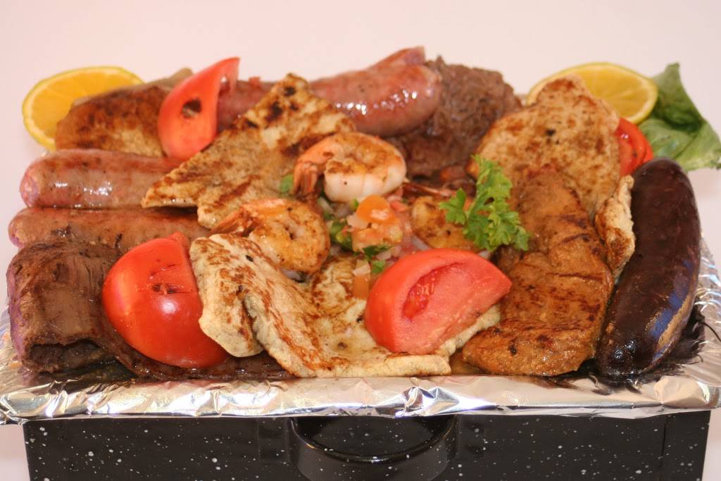 El Rinconcito Salvadoreno Restaurant | restaurant | 15924 SW 137th Ave, Miami, FL 33177, USA | 7865730343 OR +1 786-573-0343