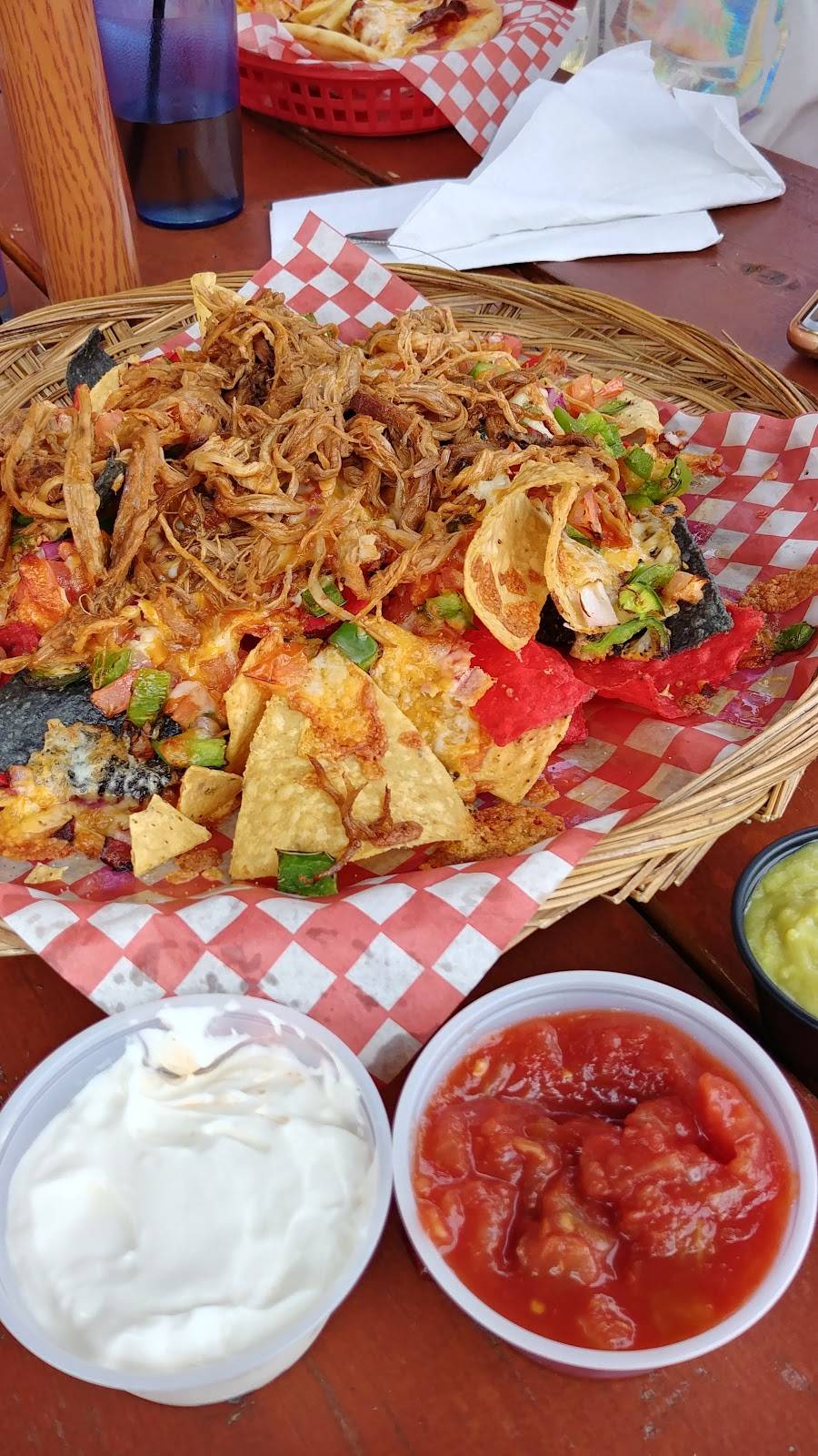 OLearys Bar and Grill | restaurant | 120 Parkview Dr, St. Marys, ON N4X 1A8, Canada | 5192841110 OR +1 519-284-1110