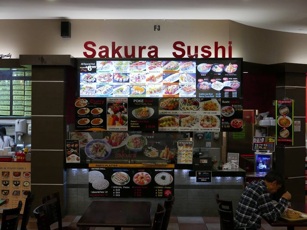 Sakura Sushi | restaurant | 6850 Spring Mountain Rd f3, Las Vegas, NV 89146, USA | 7022207370 OR +1 702-220-7370