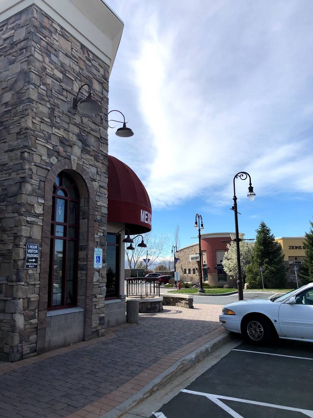 La Puente Sandy | restaurant | 7640 Union Park Ave, Cottonwood Heights, UT 84047, USA | 8012510018 OR +1 801-251-0018