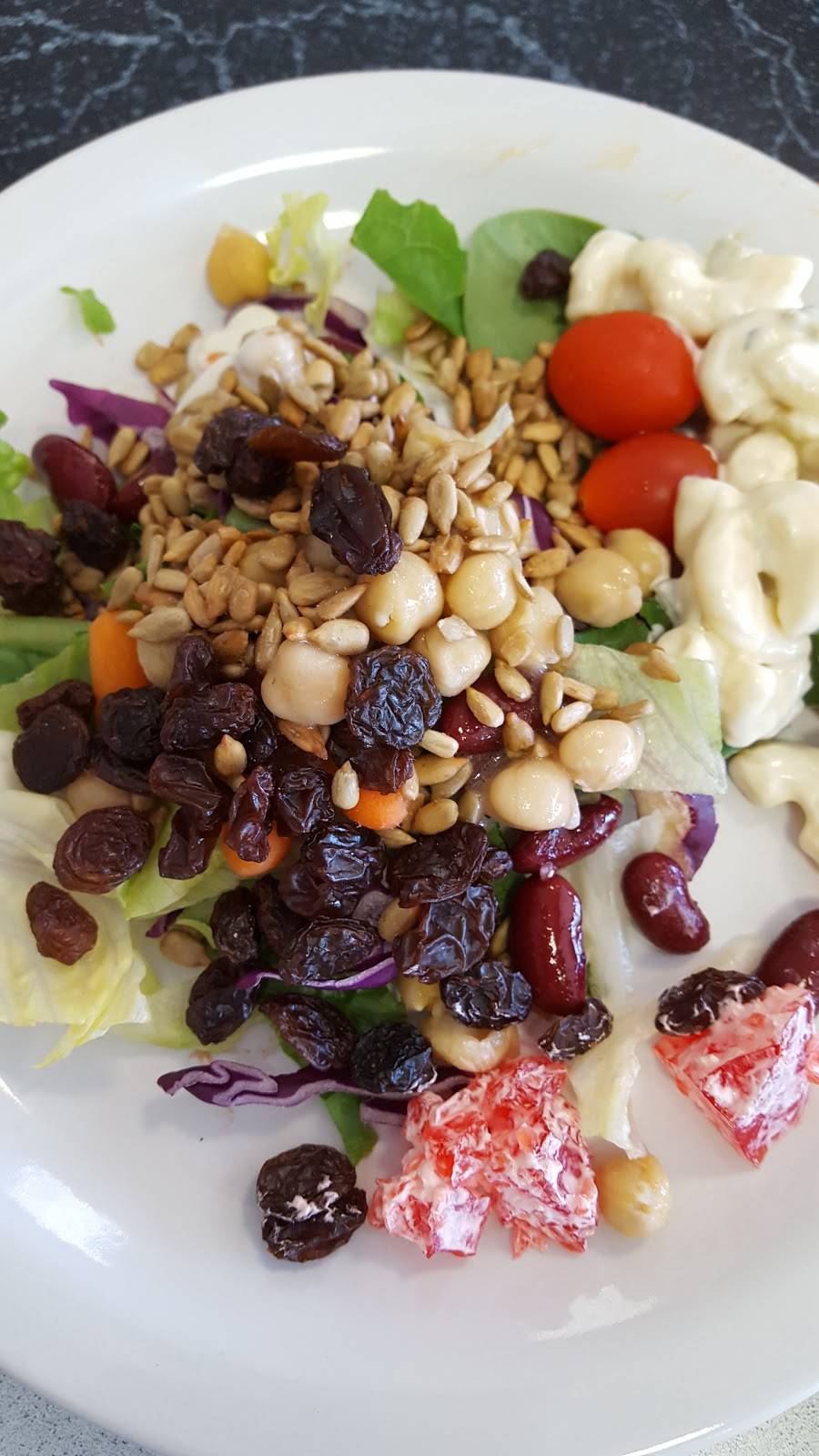 Round Table Pizza | meal delivery | 1220 Oakmead Pkwy, Sunnyvale, CA 94085, USA | 4089709000 OR +1 408-970-9000