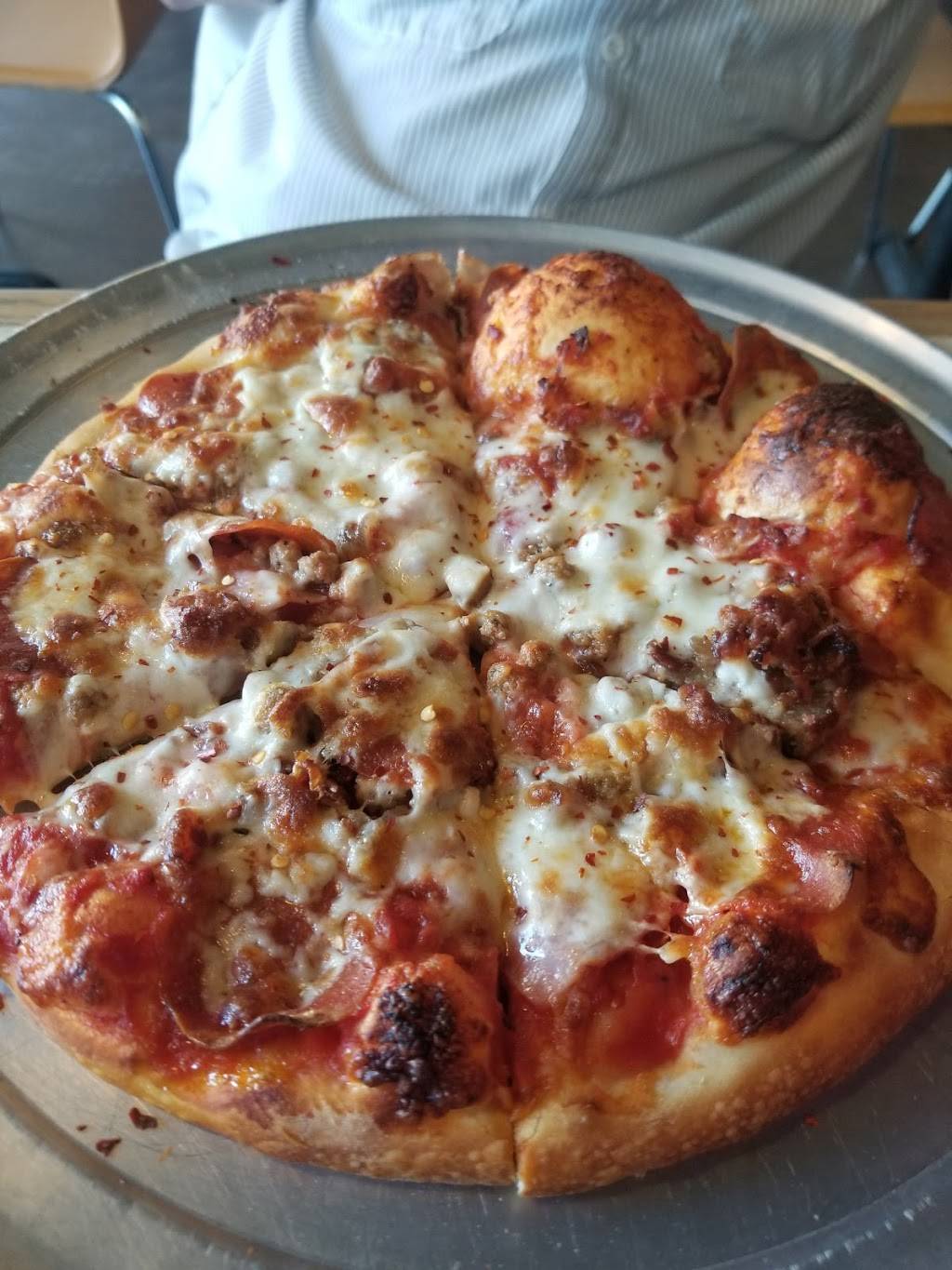 Basanis Pizzeria Trattoria | meal delivery | 3221 NE 2nd Ave, Miami, FL 33137, USA | 3055733077 OR +1 305-573-3077