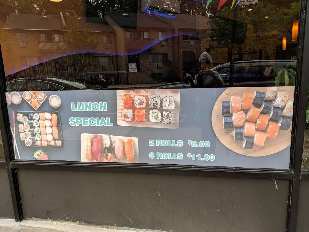 Yellowstone Sushi Cuisine Restaurant | restaurant | 6673 Selfridge St, Forest Hills, NY 11375, USA | 7182618882 OR +1 718-261-8882