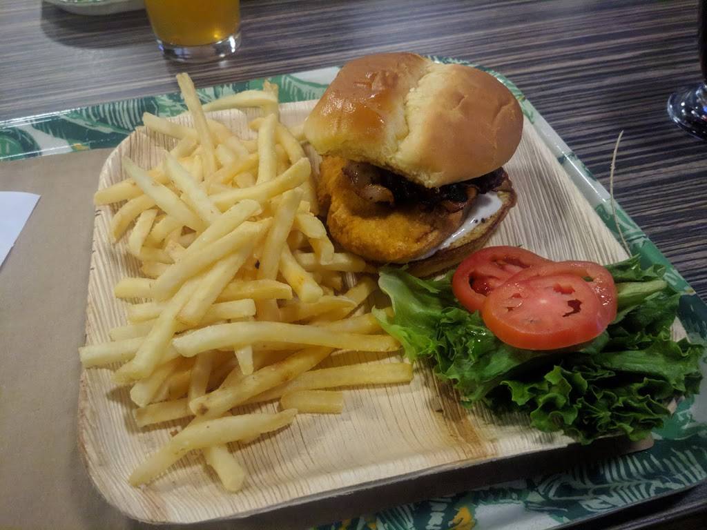 Armored Gardens | restaurant | 315 Pershing Ave, Davenport, IA 52801, USA | 5633451000 OR +1 563-345-1000