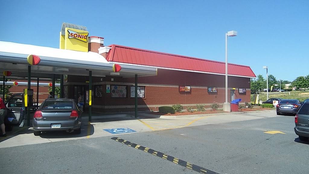 Sonic Drive-In | restaurant | 10045 Jefferson Davis Hwy, Fredericksburg, VA 22407, USA | 5407107017 OR +1 540-710-7017