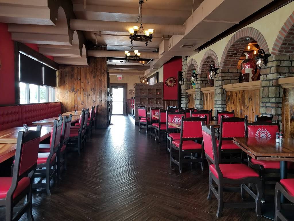 Casa Real Restaurants | restaurant | 3100 W White Oaks Dr, Springfield, IL 62704, USA | 2173035323 OR +1 217-303-5323