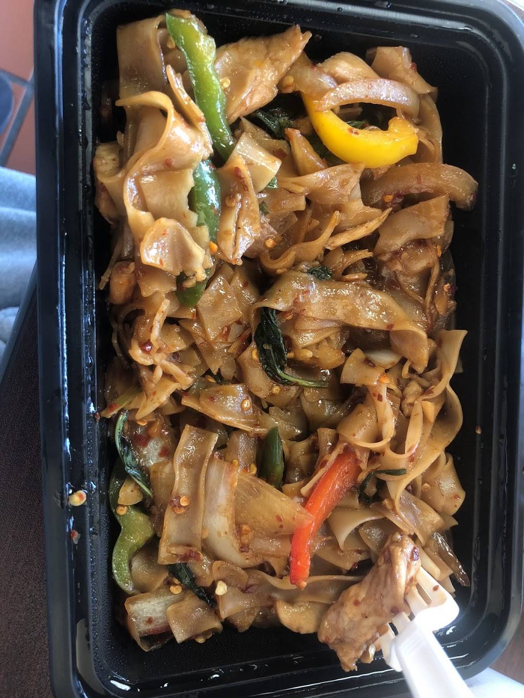 Spicy Thai | restaurant | 49664 Van Dyke Ave, Shelby Charter Twp, MI 48317, USA | 5868034224 OR +1 586-803-4224