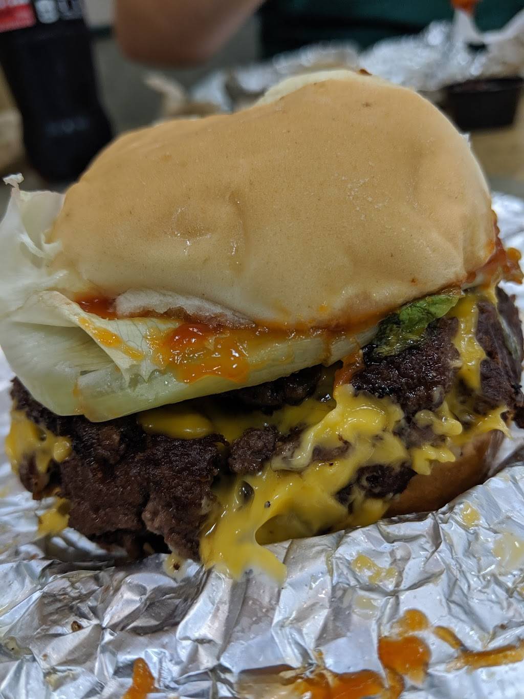 Old School Burgers | restaurant | 3494 Lee Hwy, Weyers Cave, VA 24486, USA | 5409290249 OR +1 540-929-0249