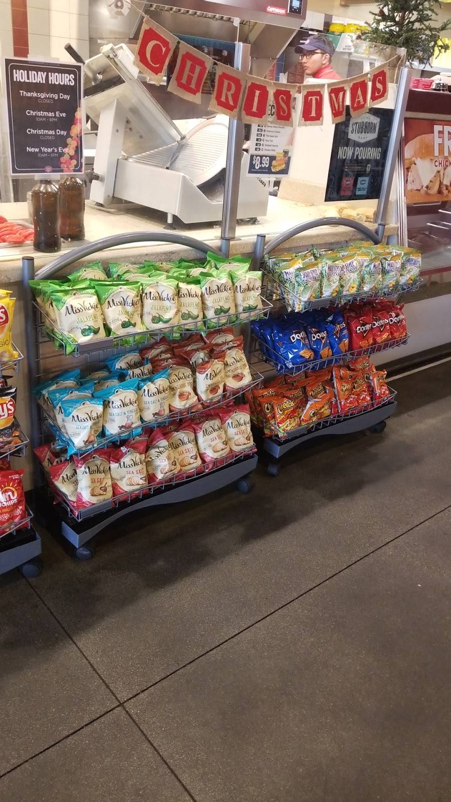 Jersey Mikes Subs | meal takeaway | 2756, 1755 E Lugonia Ave, Redlands, CA 92374, USA | 9097943957 OR +1 909-794-3957