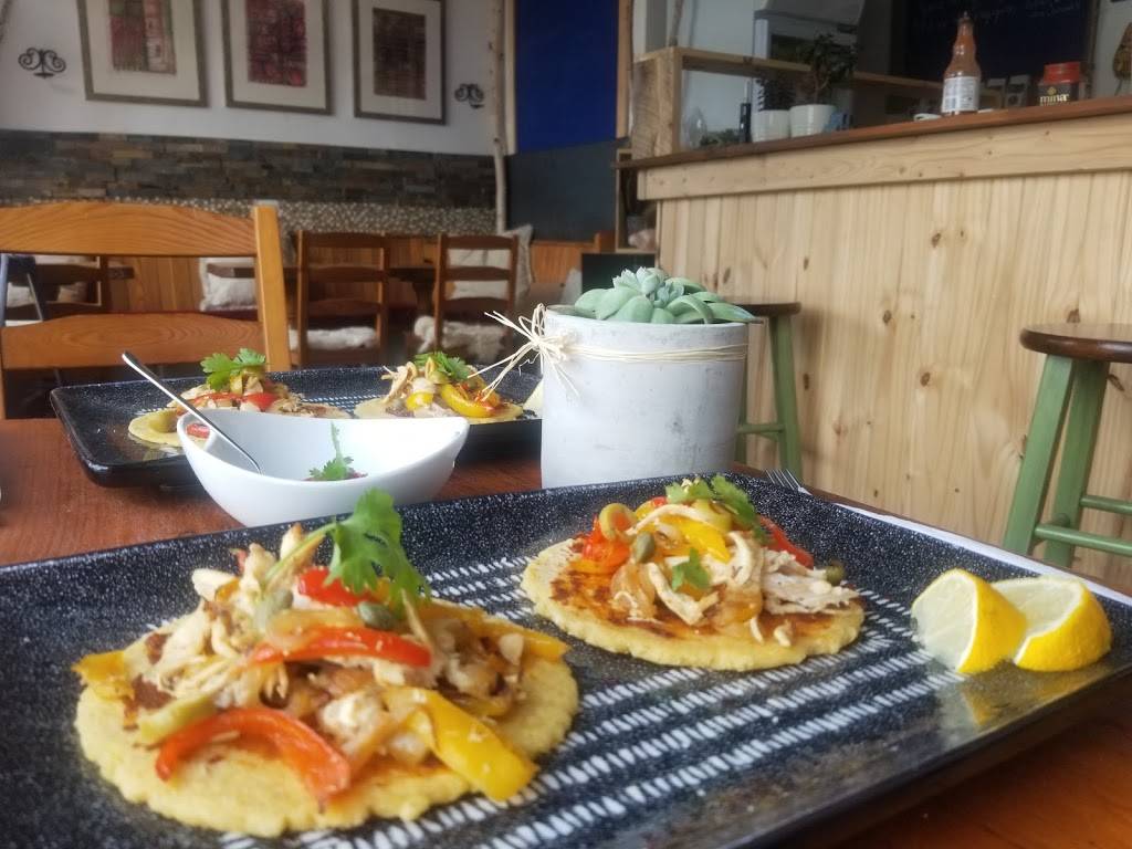 Ixim Cafe + Bistro | restaurant | 727 Chemin Riverside, Wakefield, QC J0X 3G0, Canada | 8195930846 OR +1 819-593-0846